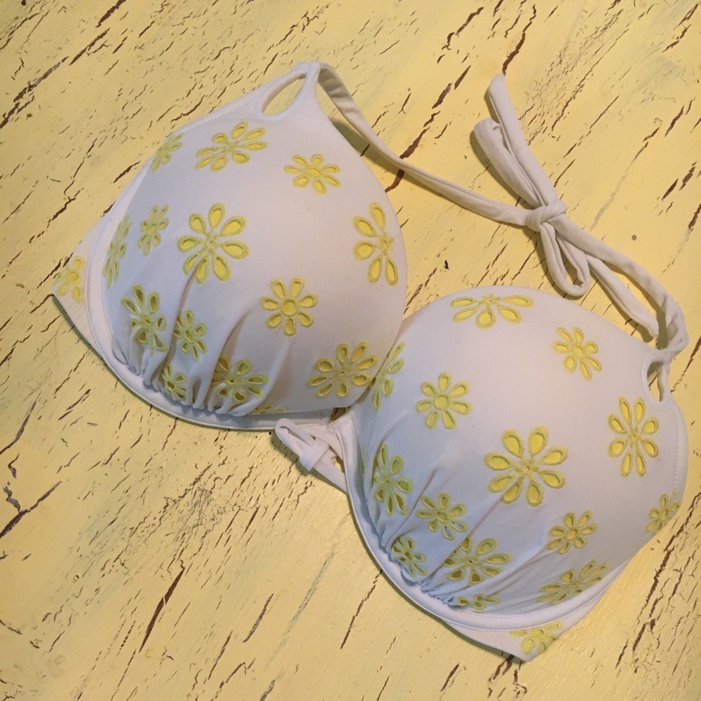 Victoria secret 36DD pushup bikini top
